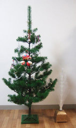 4プラスティフロア社クリスマスツリー